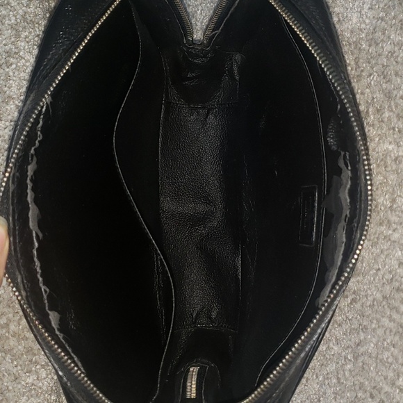 Louis Vuitton Tagia Leather Cosmetic Toiletry Zipper Pouch - Picture 5 of 7